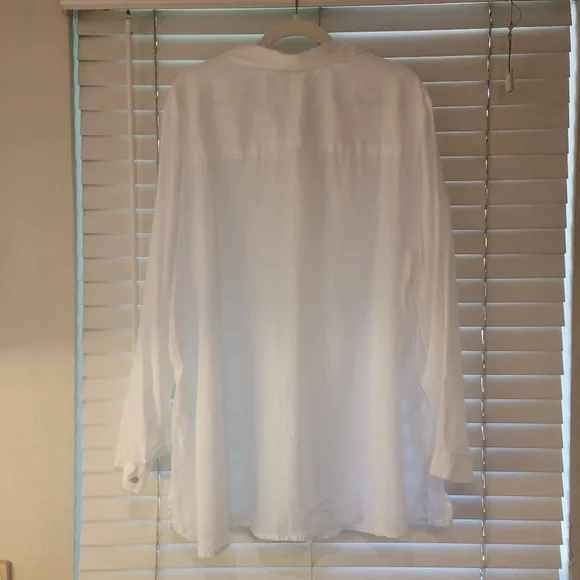 J Jill Love 100% Linen Button-Up Shirt Size 4X White Tunic Pintuck Square Blouse - Picture 2 of 6